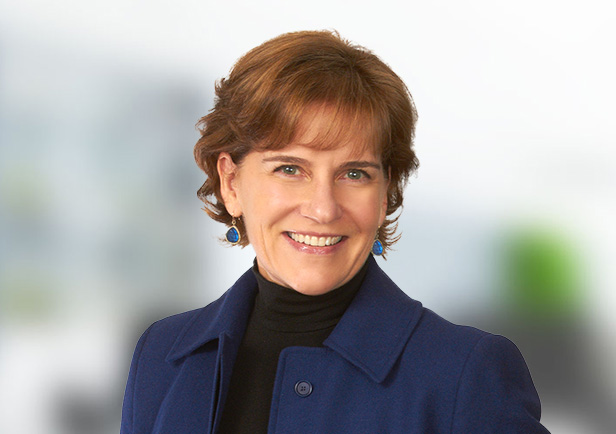 Jennifer Bol