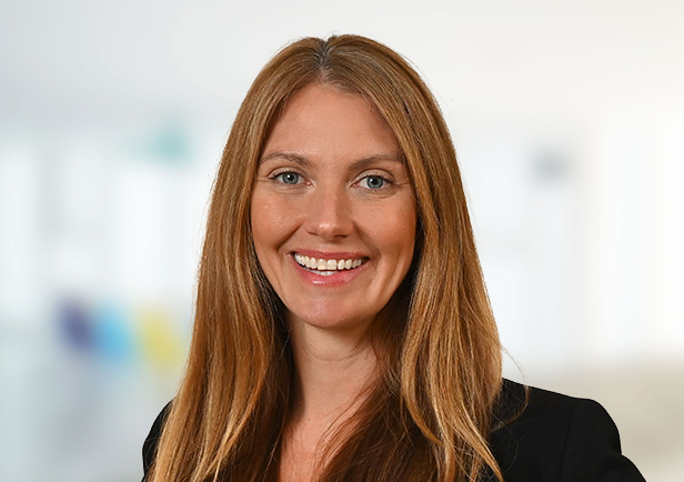 Shannon L. Yeatman